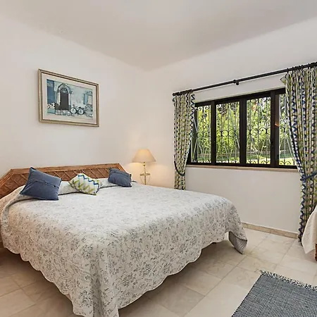 Sleeps 4 Pool Air Con T678672 Apartment Vale do Lobo
